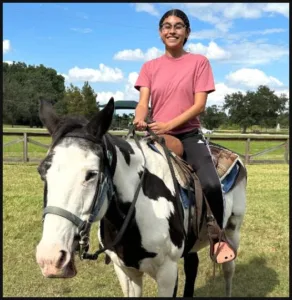 Horse riding Jenny Hoyos