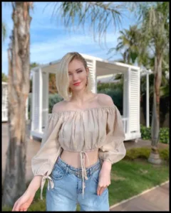 Youtuber Farina Jo